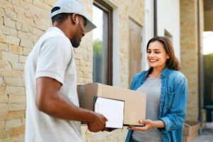 How E-Commerce Stores Benefit from Reliable Courier Services